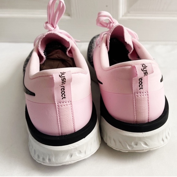 Nike Odyssey react flyknit 2 athletic shoes - Picture 6 of 8